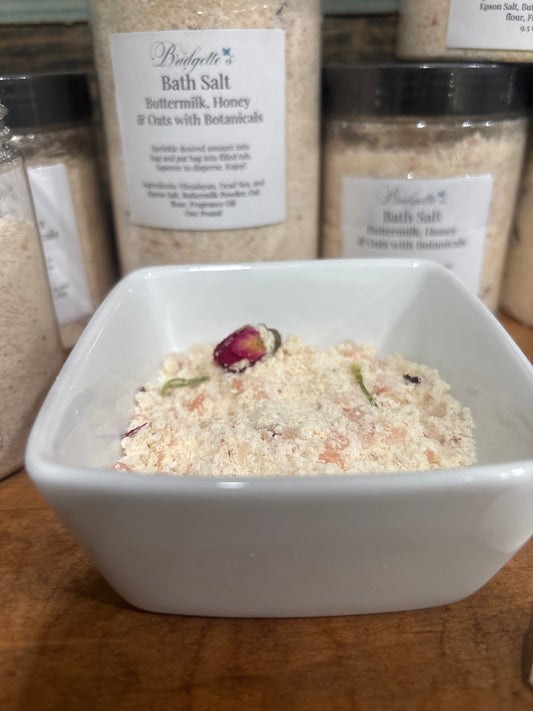 Buttermilk, Honey & Oat Blended Botanical Bath Salt Soak
