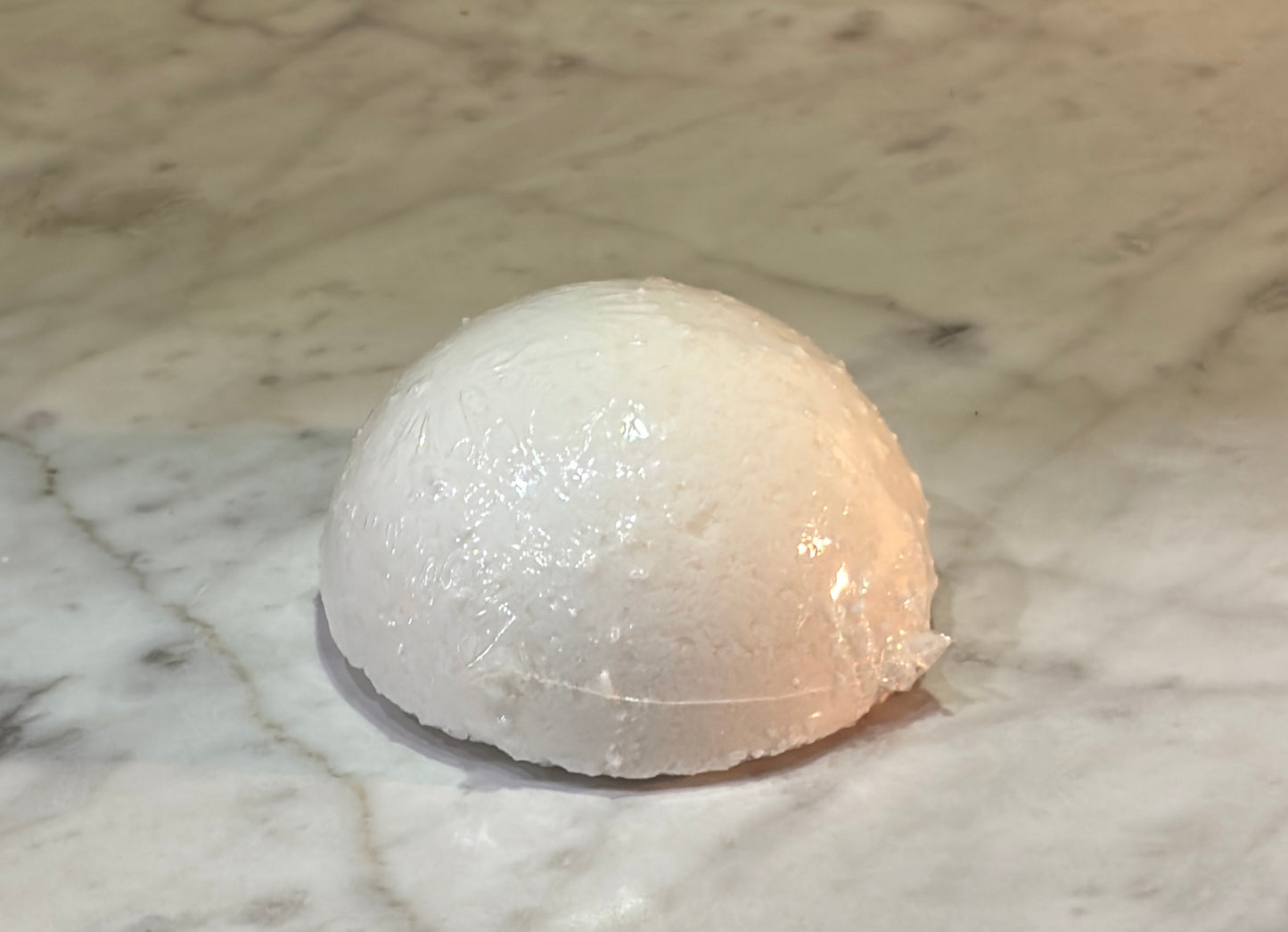 Hand Made Bath Bomb: Dark Amber Rosewood Scented (Wood Scent/Masculine)